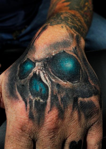 Tattoos - Hand Skull - 133740